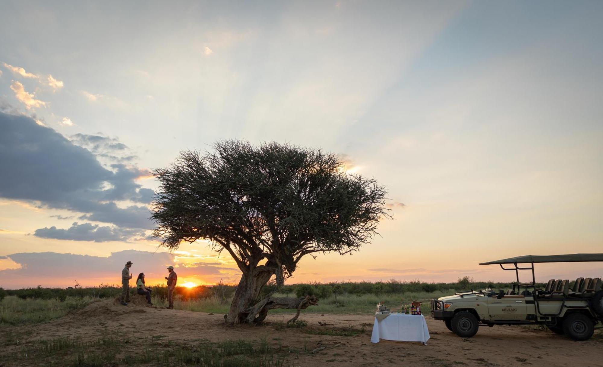 Rhulani Safari Lodge Защитен резерват „Мадикве“ Екстериор снимка