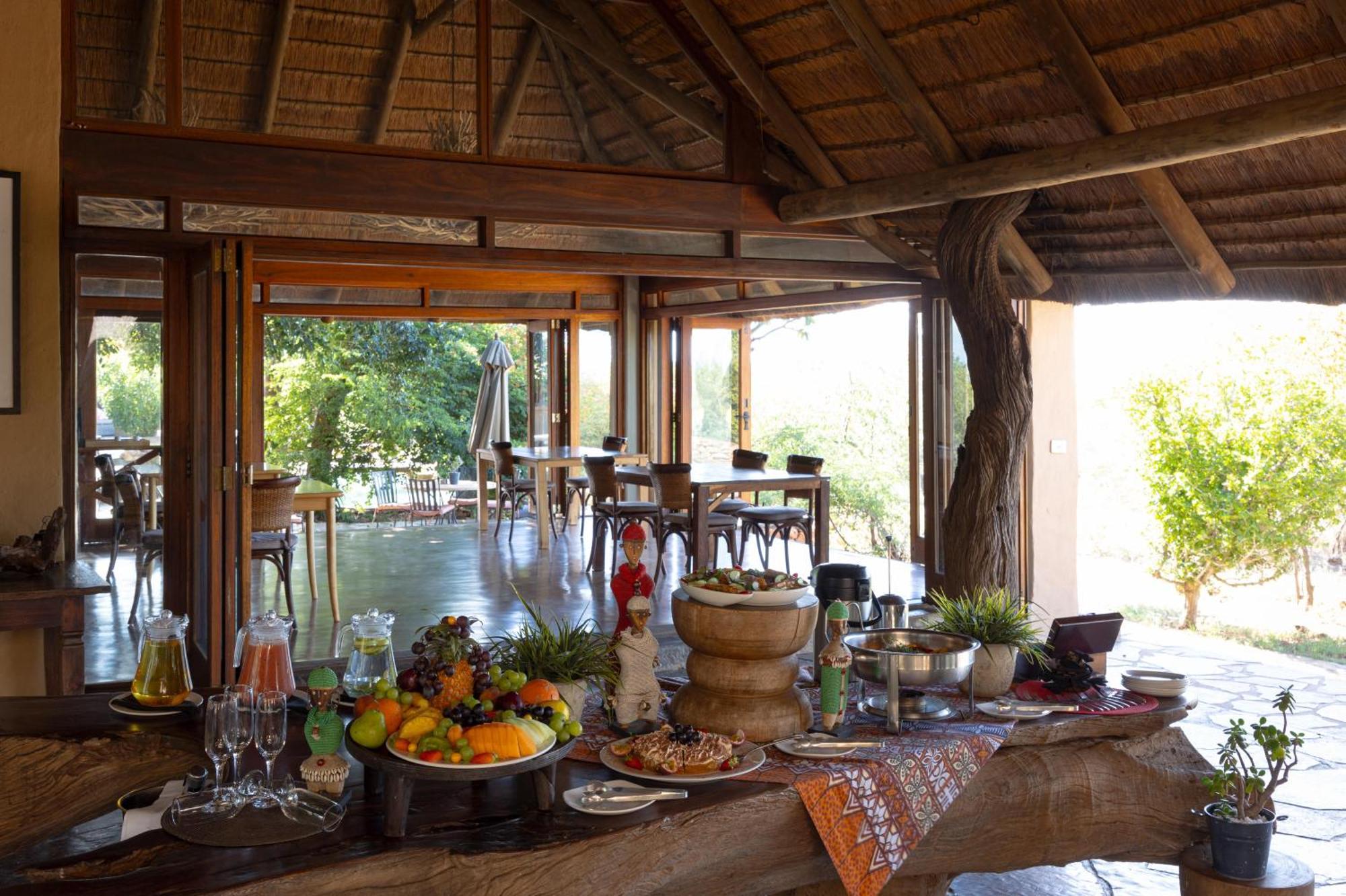 Rhulani Safari Lodge Защитен резерват „Мадикве“ Екстериор снимка